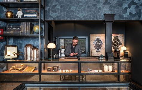 vintage watch shop amsterdam